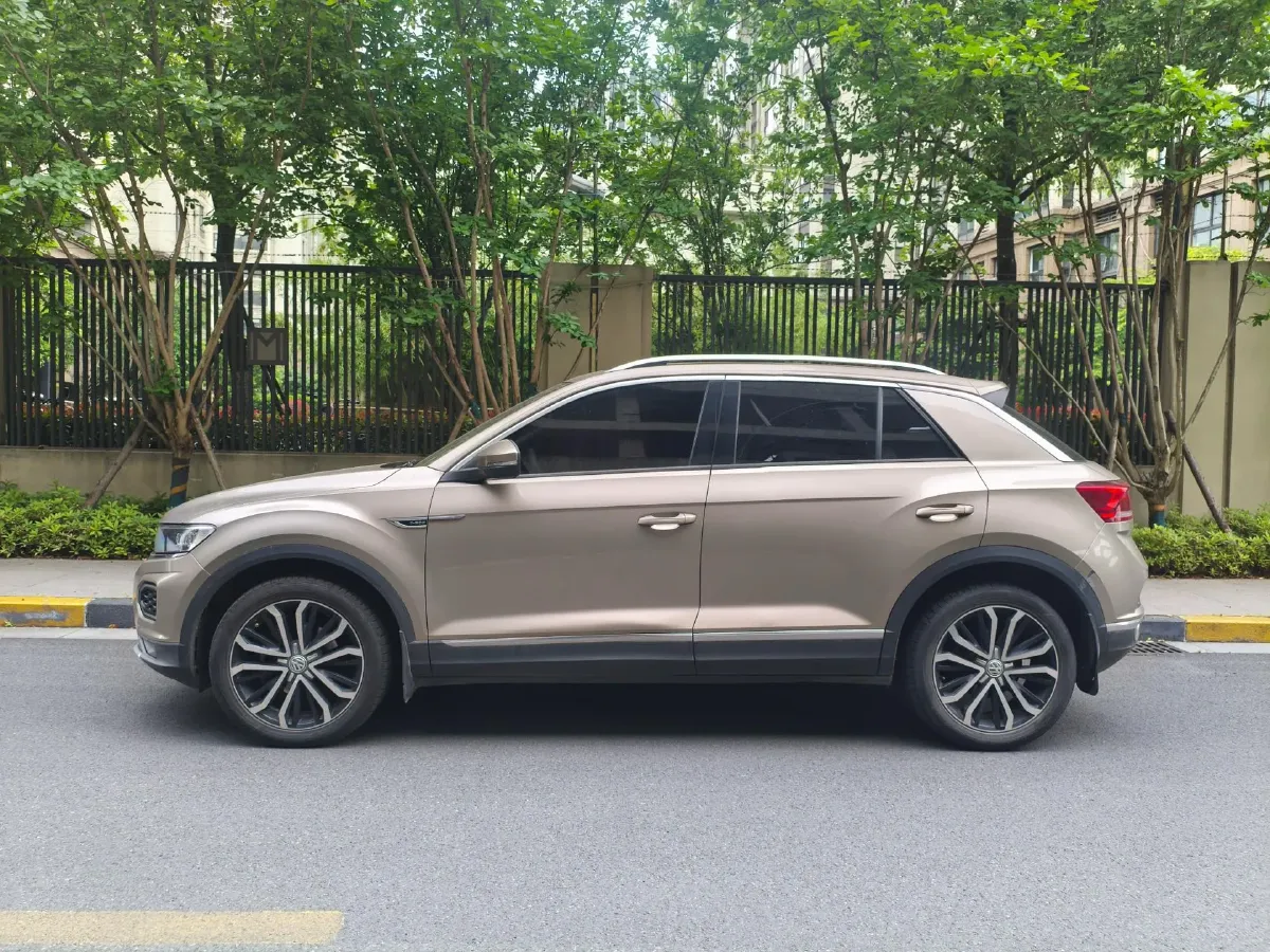 2018 Borgward BX7 2.0T 224HP L4 6AT,autocango,china used car exporter,china ev exporter,chinese used car exporter,chinese used ev exporter