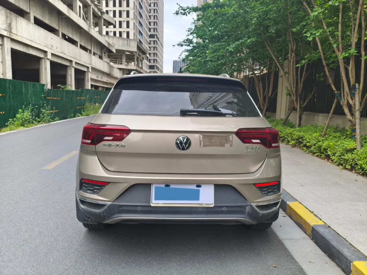 2018 Borgward BX7 2.0T 224HP L4 6AT,autocango,china used car exporter,china ev exporter,chinese used car exporter,chinese used ev exporter