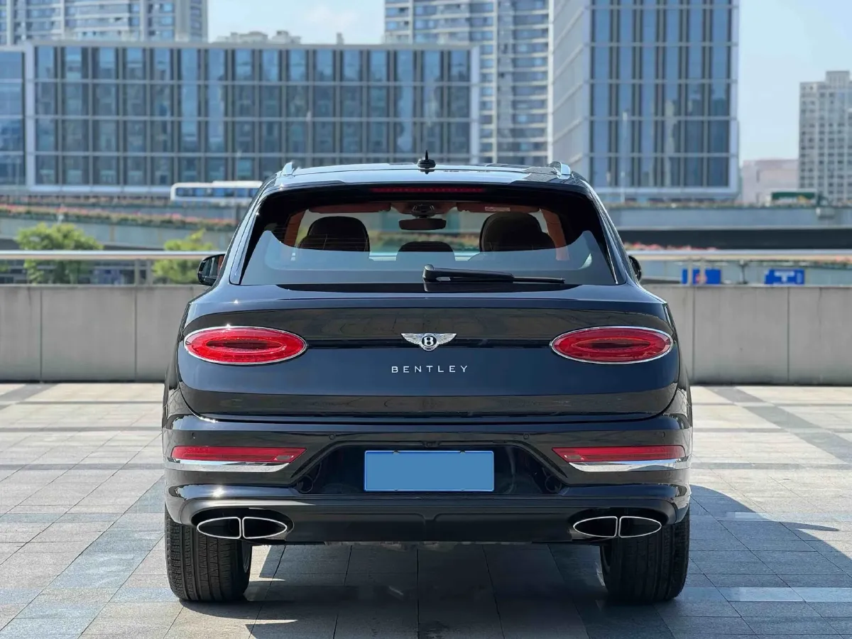 2021 Bentley Bentayga 4.0T 550HP V8 8AT,autocango,china used car exporter,china ev exporter,chinese used car exporter,chinese used ev exporter