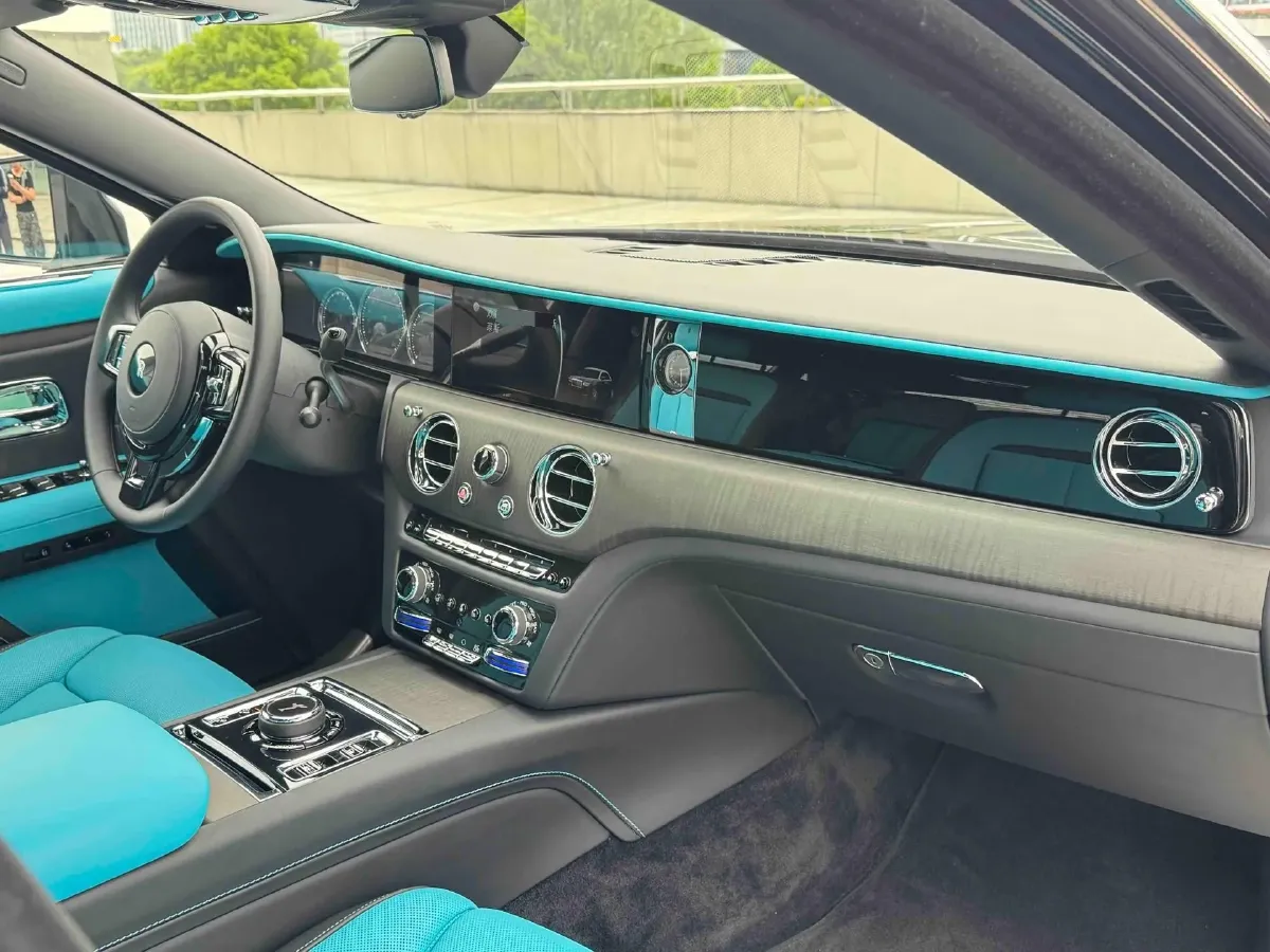 2021 Rolls-Royce Ghost 6.7T 571HP V12 8AT,autocango,china used car exporter,china ev exporter,chinese used car exporter,chinese used ev exporter