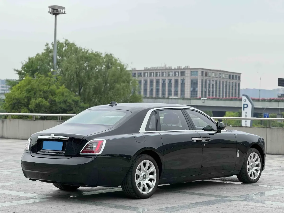 2021 Rolls-Royce Ghost 6.7T 571HP V12 8AT,autocango,china used car exporter,china ev exporter,chinese used car exporter,chinese used ev exporter