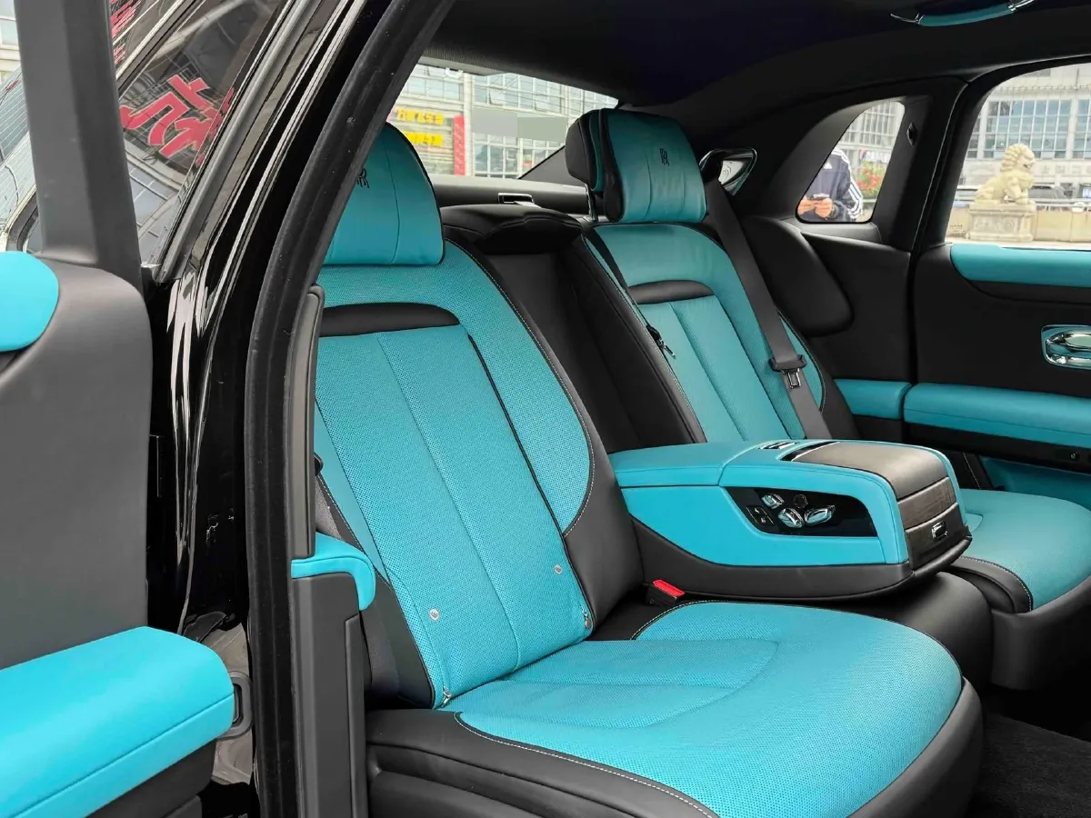 2021 Rolls-Royce Ghost 6.7T 571HP V12 8AT,autocango,china used car exporter,china ev exporter,chinese used car exporter,chinese used ev exporter