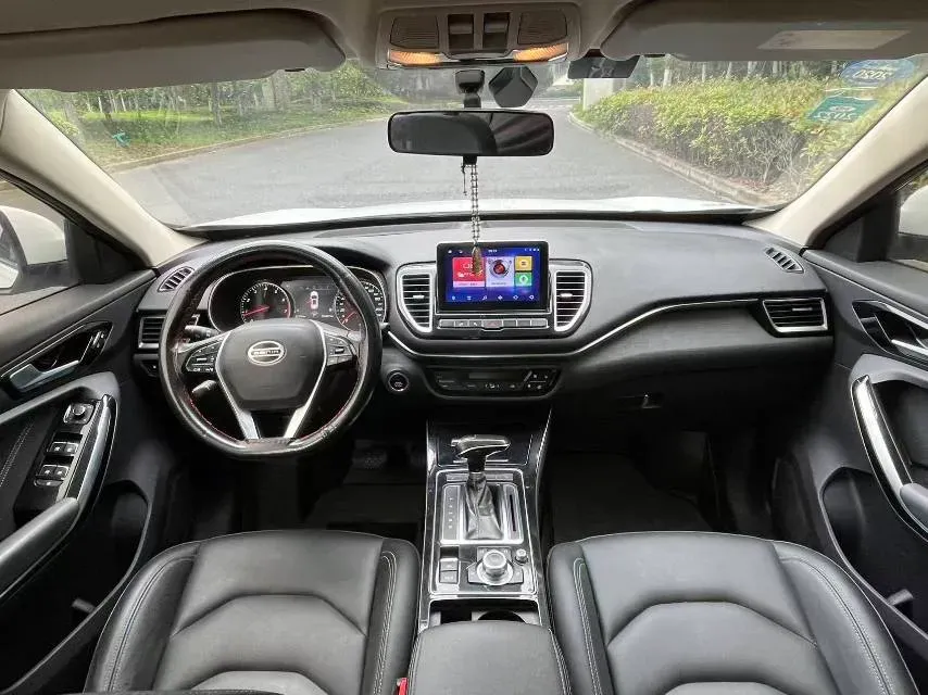 2018 FAW Senia R9 1.2T 143HP L4 7DCT,autocango,china used car exporter,china ev exporter,chinese used car exporter,chinese used ev exporter