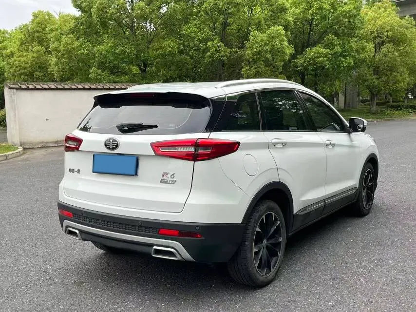 2018 FAW Senia R9 1.2T 143HP L4 7DCT,autocango,china used car exporter,china ev exporter,chinese used car exporter,chinese used ev exporter