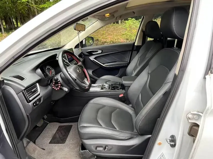 2018 FAW Senia R9 1.2T 143HP L4 7DCT,autocango,china used car exporter,china ev exporter,chinese used car exporter,chinese used ev exporter
