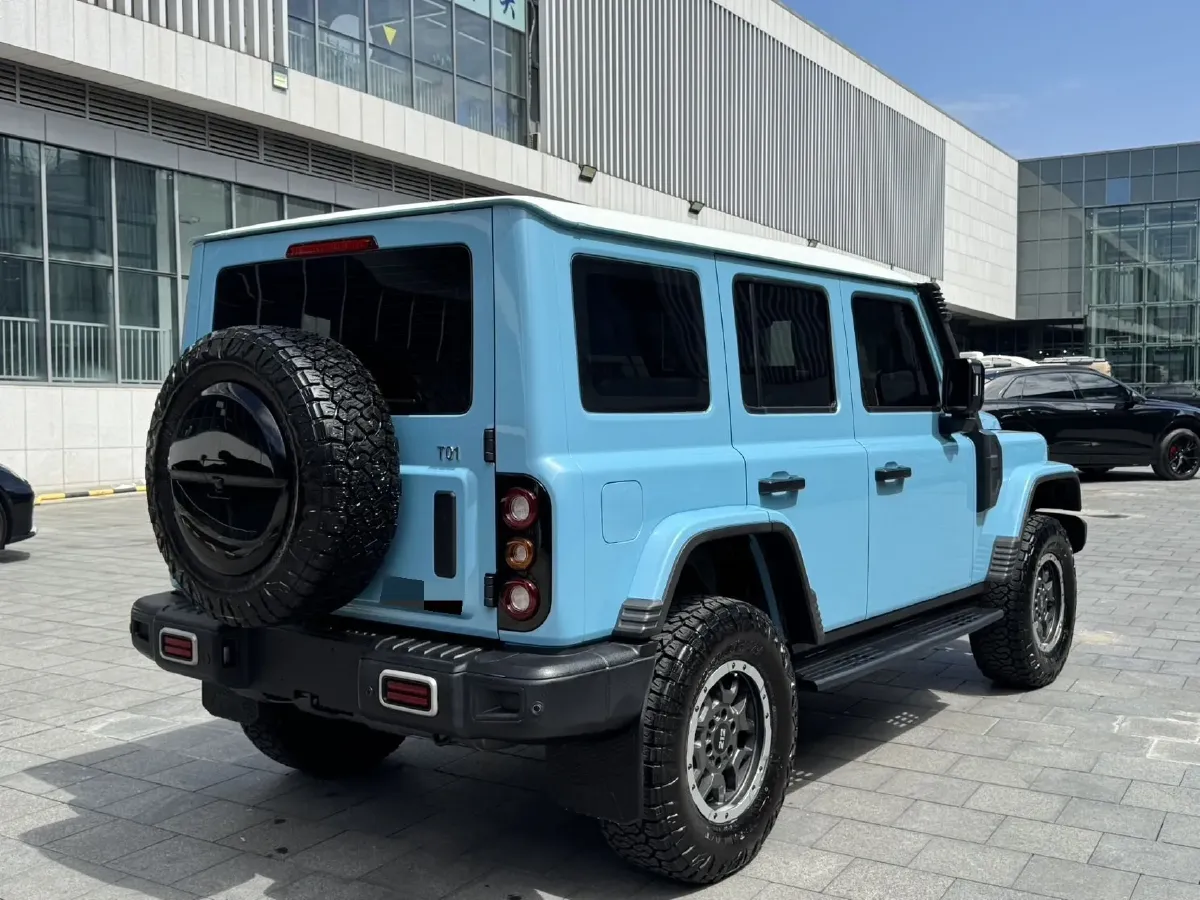 2025 212 212 T01 2.0T 252HP L4 8AT,autocango,china used car exporter,china ev exporter,chinese used car exporter,chinese used ev exporter