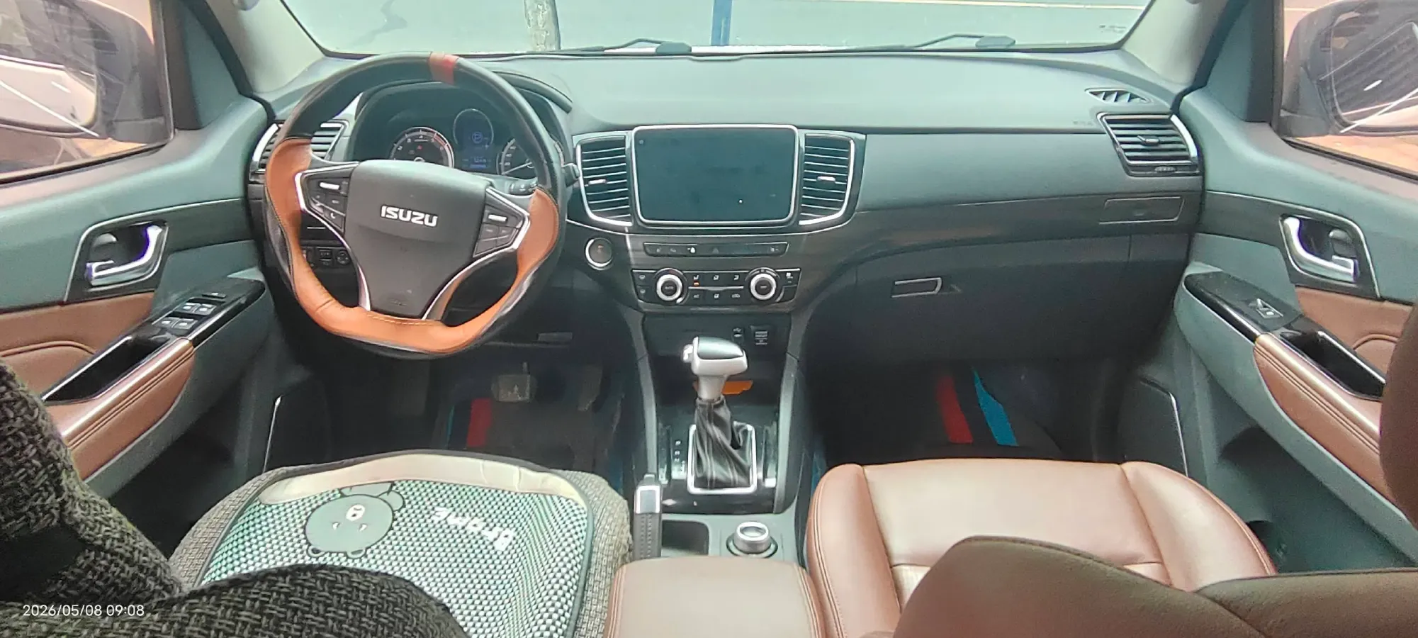 2018 Isuzu Mu-X 1.9T 163HP L4 6AT,autocango,china used car exporter,china ev exporter,chinese used car exporter,chinese used ev exporter