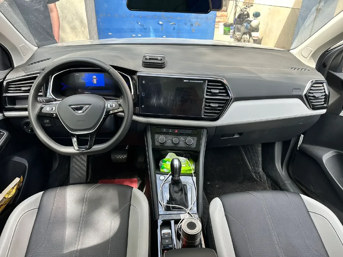 2024 Jetta VS7 1.4T 150HP L4 6AT,autocango,china used car exporter,china ev exporter,chinese used car exporter,chinese used ev exporter