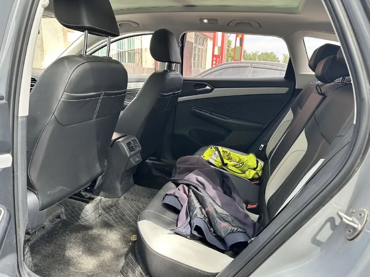 2024 Jetta VS7 1.4T 150HP L4 6AT,autocango,china used car exporter,china ev exporter,chinese used car exporter,chinese used ev exporter