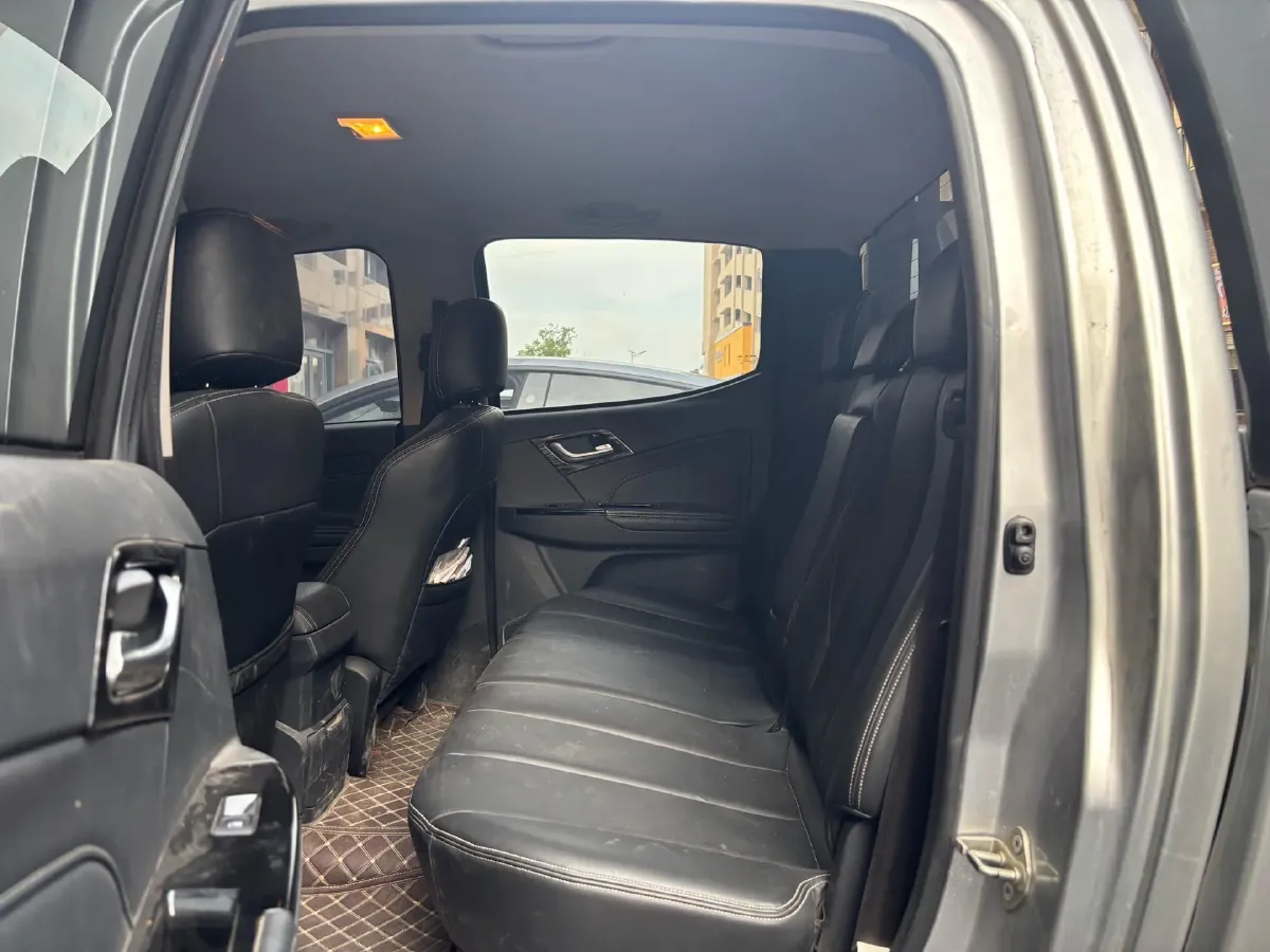 2020 Isuzu LingTuo 2.5T 150HP L4 6AT,autocango,china used car exporter,china ev exporter,chinese used car exporter,chinese used ev exporter