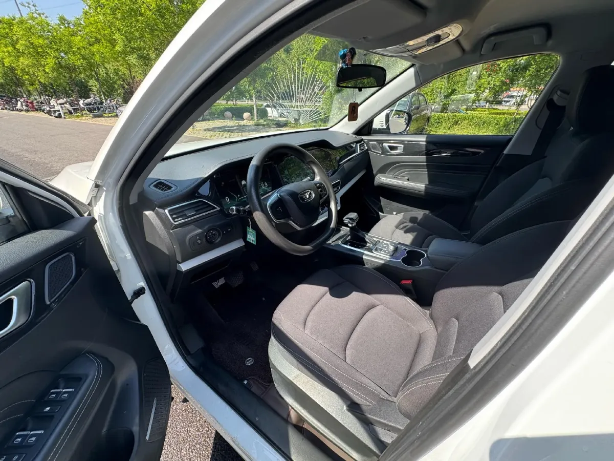 2020 KaiYi XuanJie 1.5L 116HP L4 CVT,autocango,china used car exporter,china ev exporter,chinese used car exporter,chinese used ev exporter
