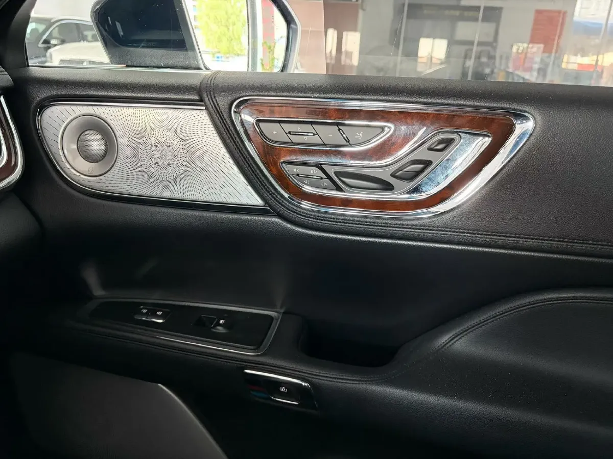 2018 Lincoln Continental 3.0T 378HP V6 6AT,autocango,china used car exporter,china ev exporter,chinese used car exporter,chinese used ev exporter