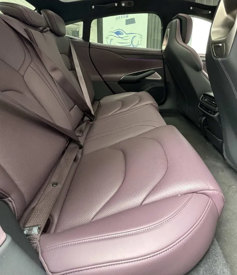 2024 MI SU7 BEV 101KWH,autocango,china used car exporter,china ev exporter,chinese used car exporter,chinese used ev exporter