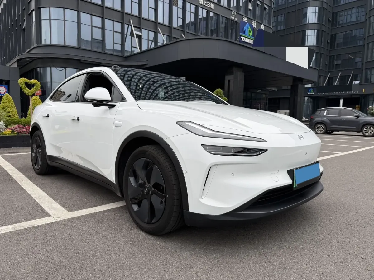2024 ONVO L60 BEV 60KWH,autocango,china used car exporter,china ev exporter,chinese used car exporter,chinese used ev exporter