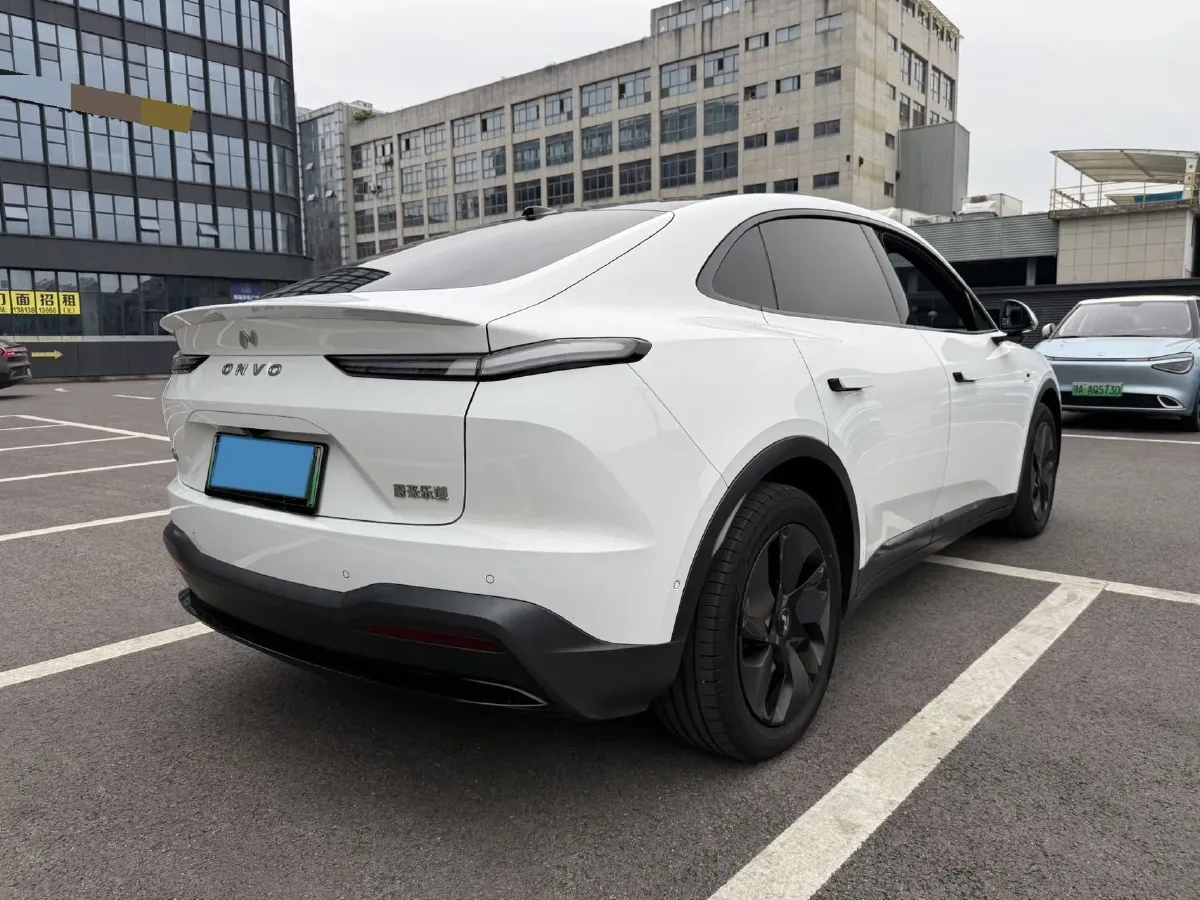 2024 ONVO L60 BEV 60KWH,autocango,china used car exporter,china ev exporter,chinese used car exporter,chinese used ev exporter