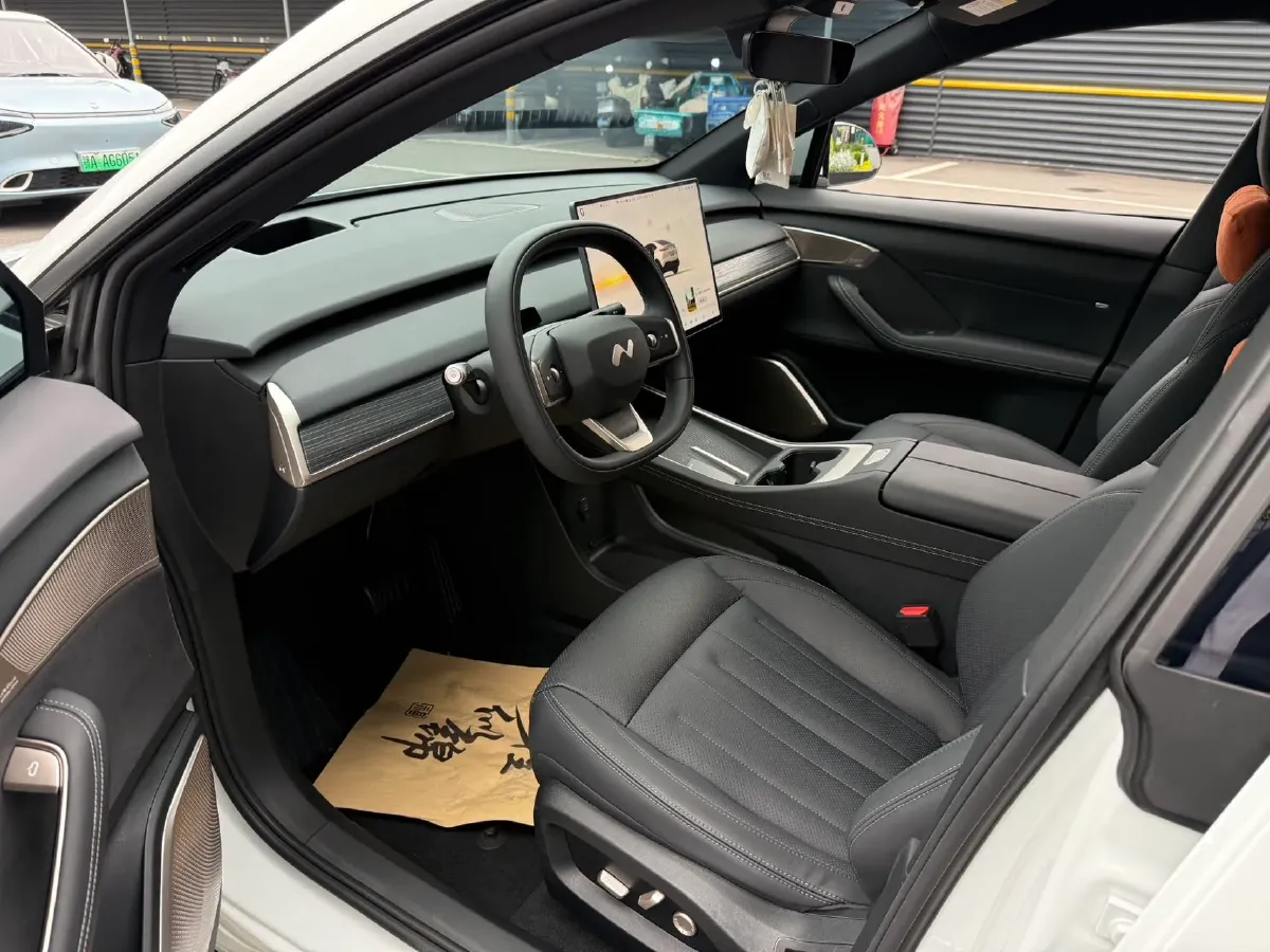 2024 ONVO L60 BEV 60KWH,autocango,china used car exporter,china ev exporter,chinese used car exporter,chinese used ev exporter