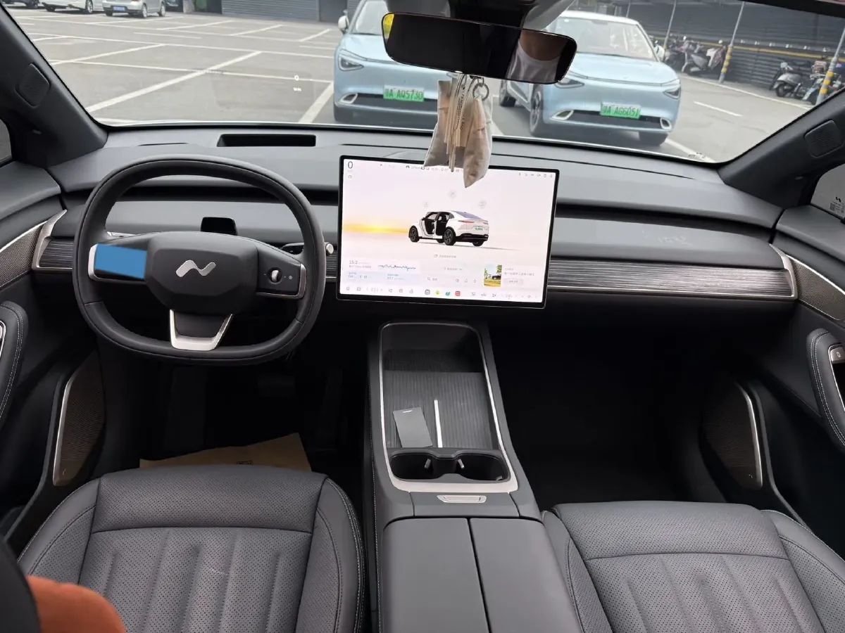 2024 ONVO L60 BEV 60KWH,autocango,china used car exporter,china ev exporter,chinese used car exporter,chinese used ev exporter