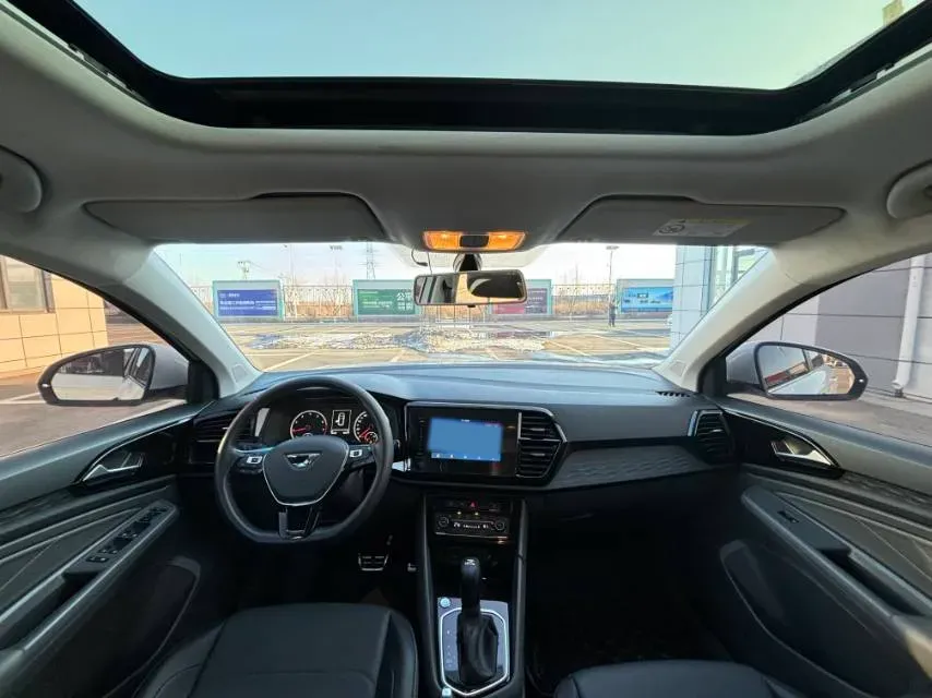 2020 Jetta VS7 1.4T 150HP L4 6AT,autocango,china used car exporter,china ev exporter,chinese used car exporter,chinese used ev exporter