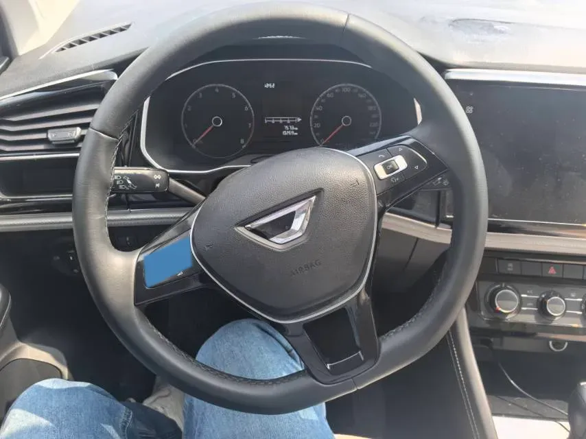 2023 Jetta VS5 1.4T 150HP L4 6AT,autocango,china used car exporter,china ev exporter,chinese used car exporter,chinese used ev exporter