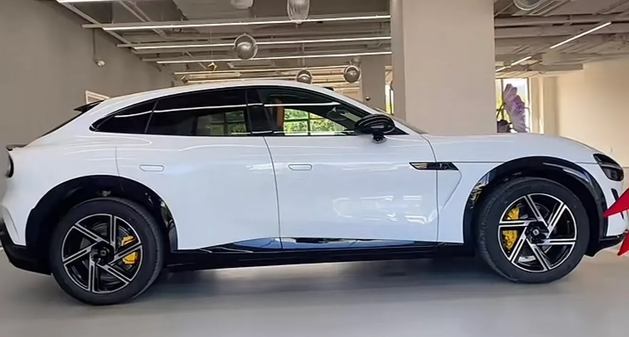 2025 MI YU7 BEV,autocango,china used car exporter,china ev exporter,chinese used car exporter,chinese used ev exporter