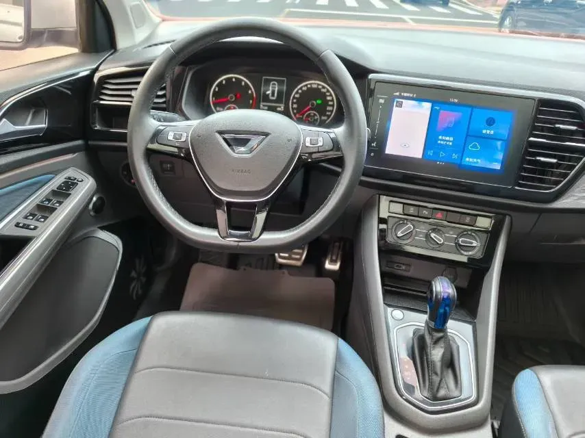 2021 Jetta VS7 1.4T 150HP L4 6AT,autocango,china used car exporter,china ev exporter,chinese used car exporter,chinese used ev exporter