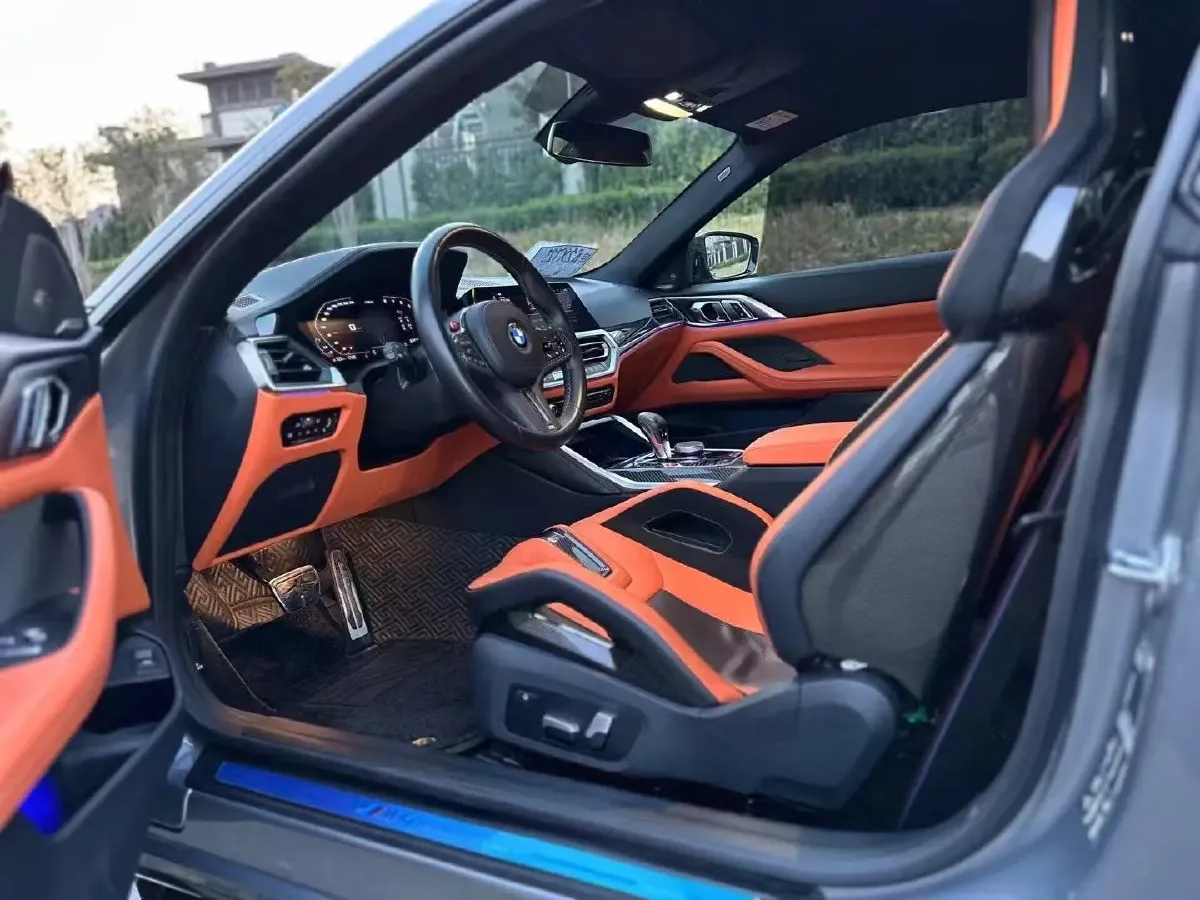 2021 BMW M4 3.0T 510HP L6 8AT,autocango,china used car exporter,china ev exporter,chinese used car exporter,chinese used ev exporter