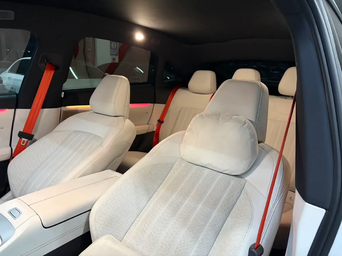 2024 ONVO L60 BEV 60KWH,autocango,china used car exporter,china ev exporter,chinese used car exporter,chinese used ev exporter