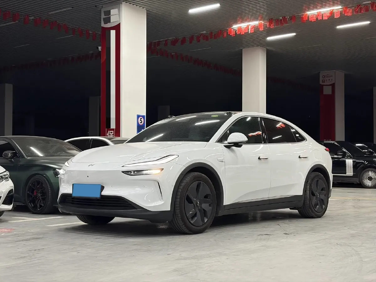 2024 ONVO L60 BEV 60KWH,autocango,china used car exporter,china ev exporter,chinese used car exporter,chinese used ev exporter