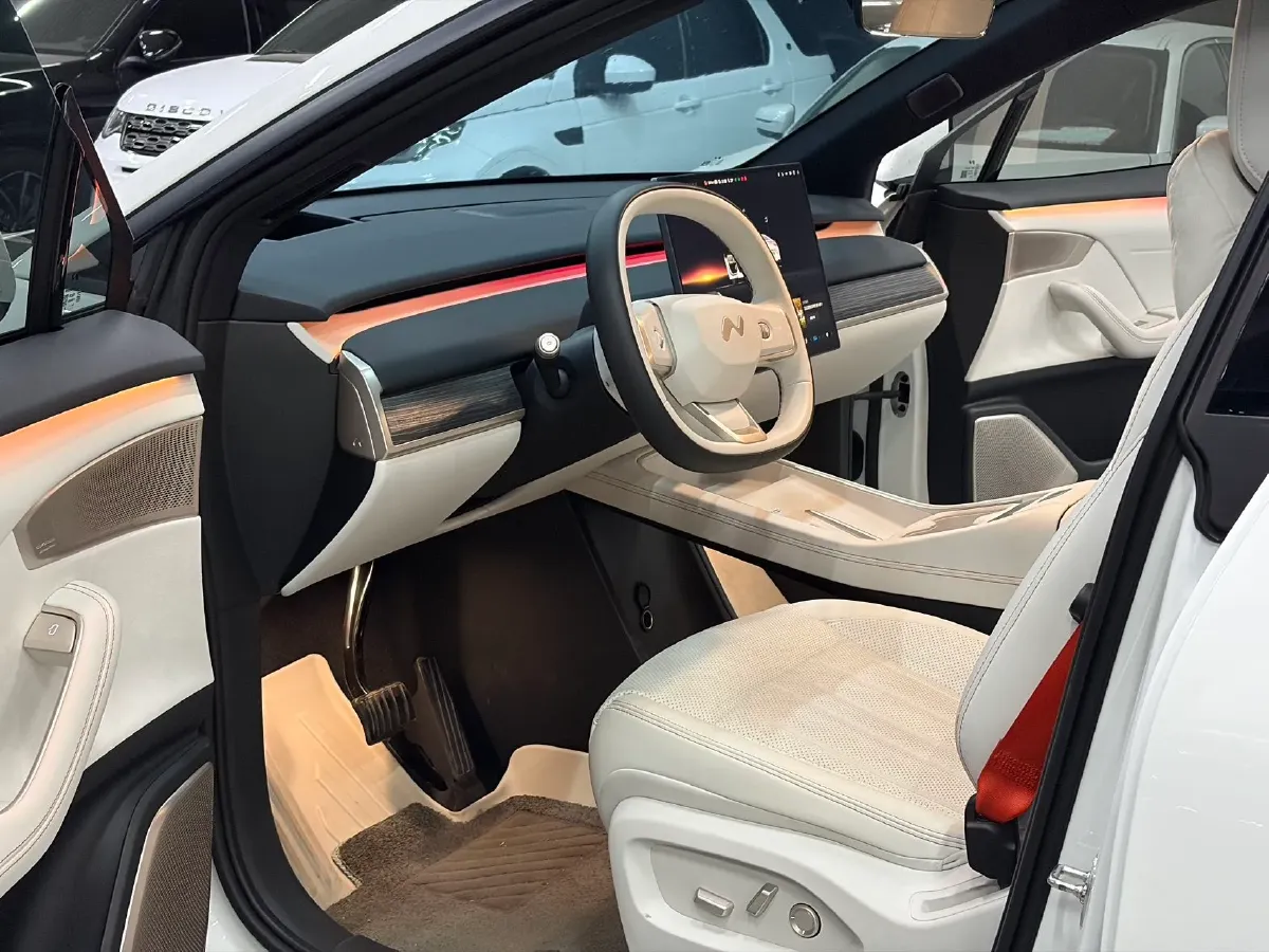 2024 ONVO L60 BEV 60KWH,autocango,china used car exporter,china ev exporter,chinese used car exporter,chinese used ev exporter