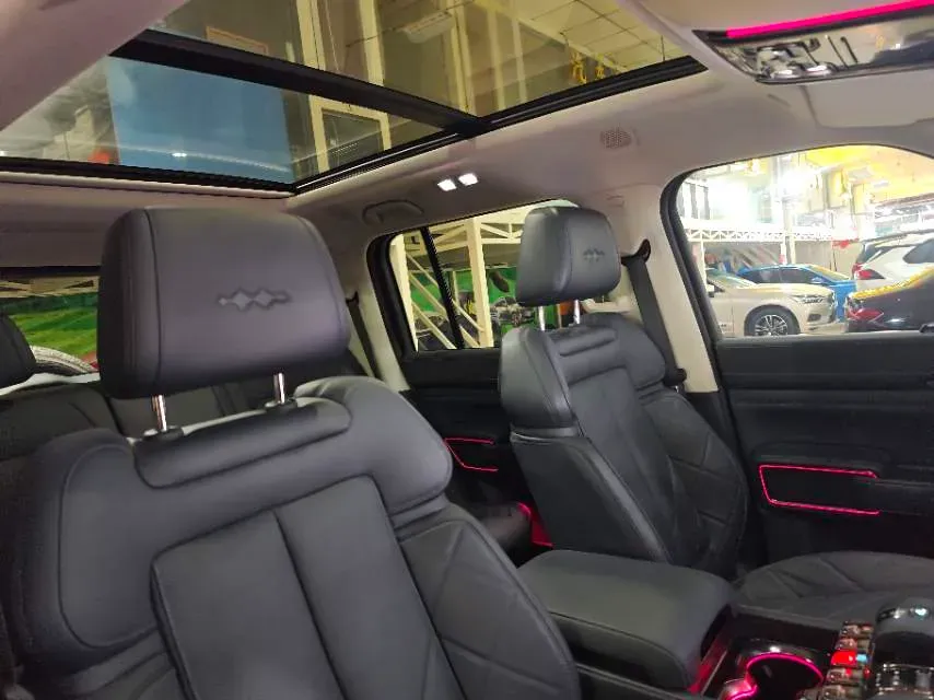 2023 FangChengBao Bao 5 1.5T 194HP L4 E-CVT PHEV 31.8KWH,autocango,china used car exporter,china ev exporter,chinese used car exporter,chinese used ev exporter