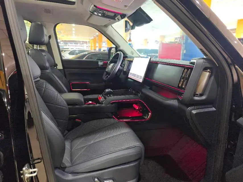 2023 FangChengBao Bao 5 1.5T 194HP L4 E-CVT PHEV 31.8KWH,autocango,china used car exporter,china ev exporter,chinese used car exporter,chinese used ev exporter