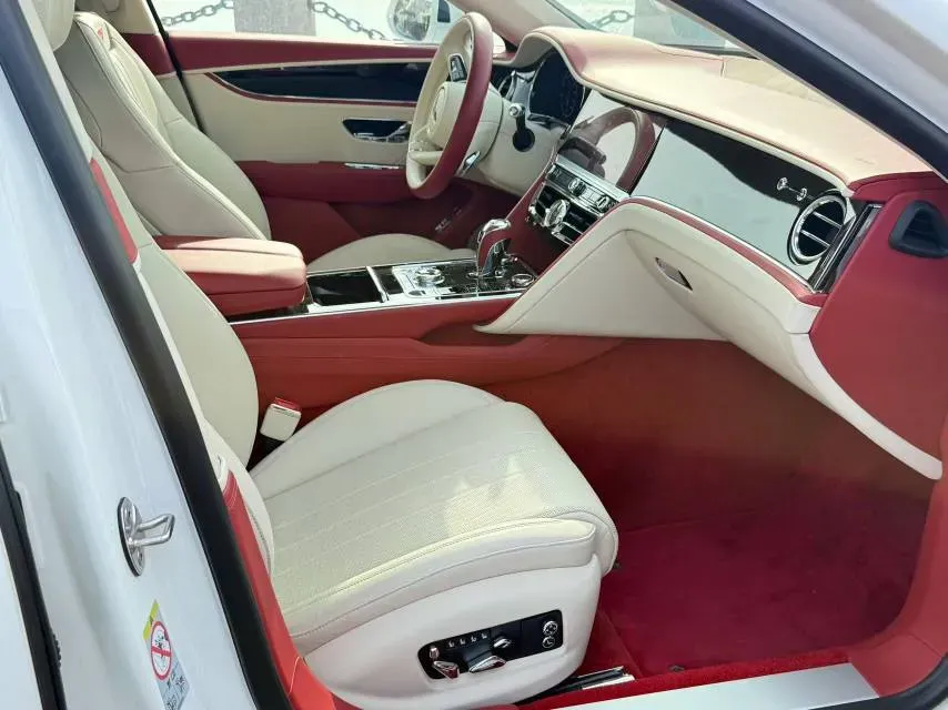 2023 Bentley Flying Spur 4.0T 550HP V8 8DCT,autocango,china used car exporter,china ev exporter,chinese used car exporter,chinese used ev exporter