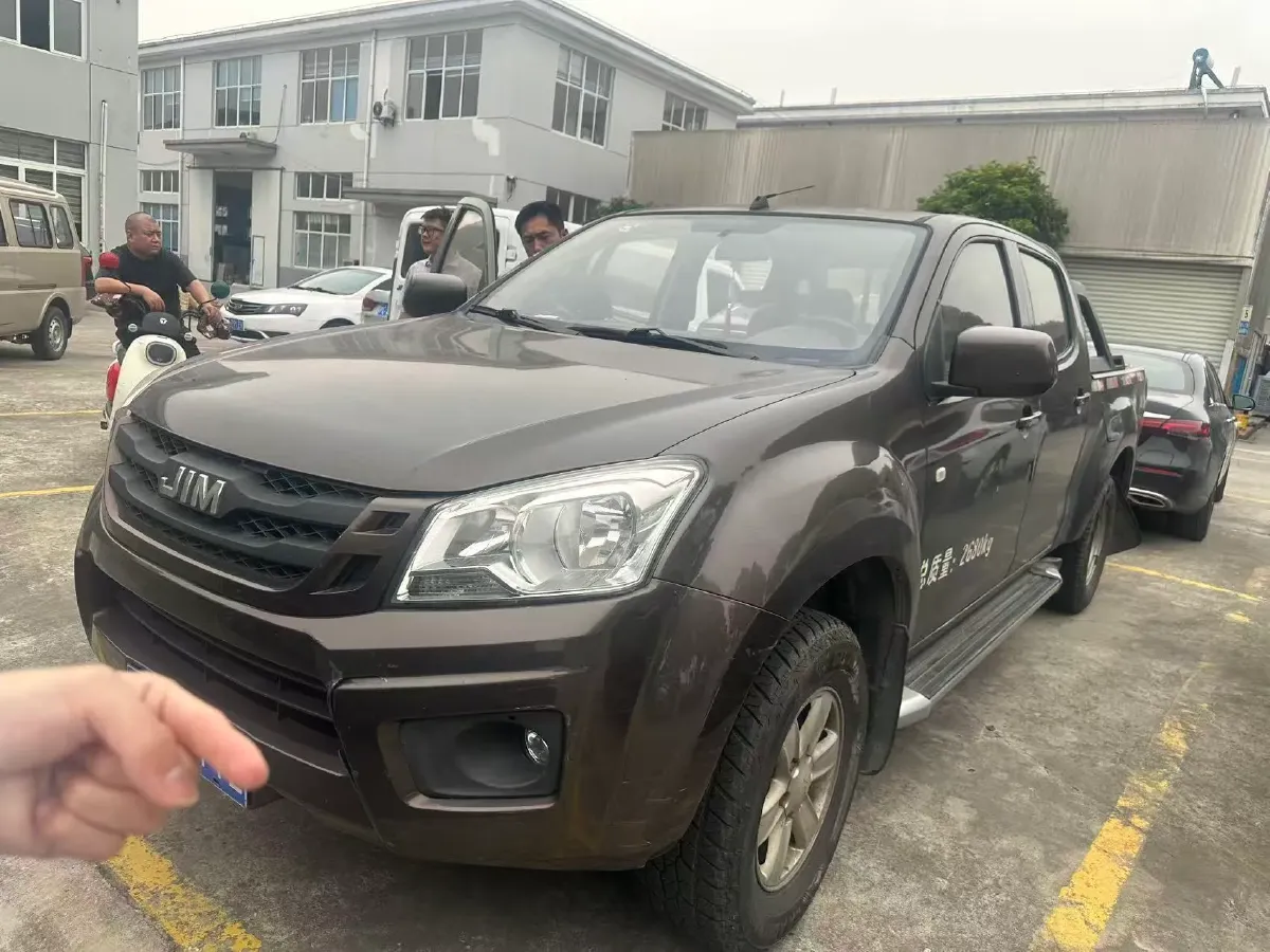 2018 Isuzu Taga 3.0T 131HP L4 5MT,autocango,china used car exporter,china ev exporter,chinese used car exporter,chinese used ev exporter