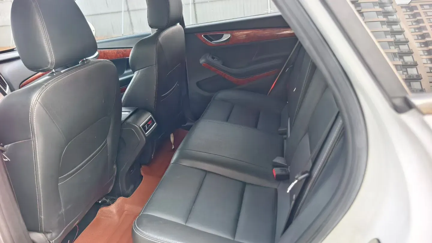 2016 Zotye SR7 1.5T 150HP L4 CVT,autocango,china used car exporter,china ev exporter,chinese used car exporter,chinese used ev exporter