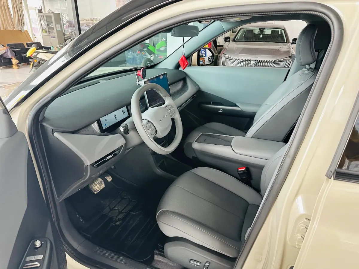 2025 DongFeng Nammi 06 BEV,autocango,china used car exporter,china ev exporter,chinese used car exporter,chinese used ev exporter