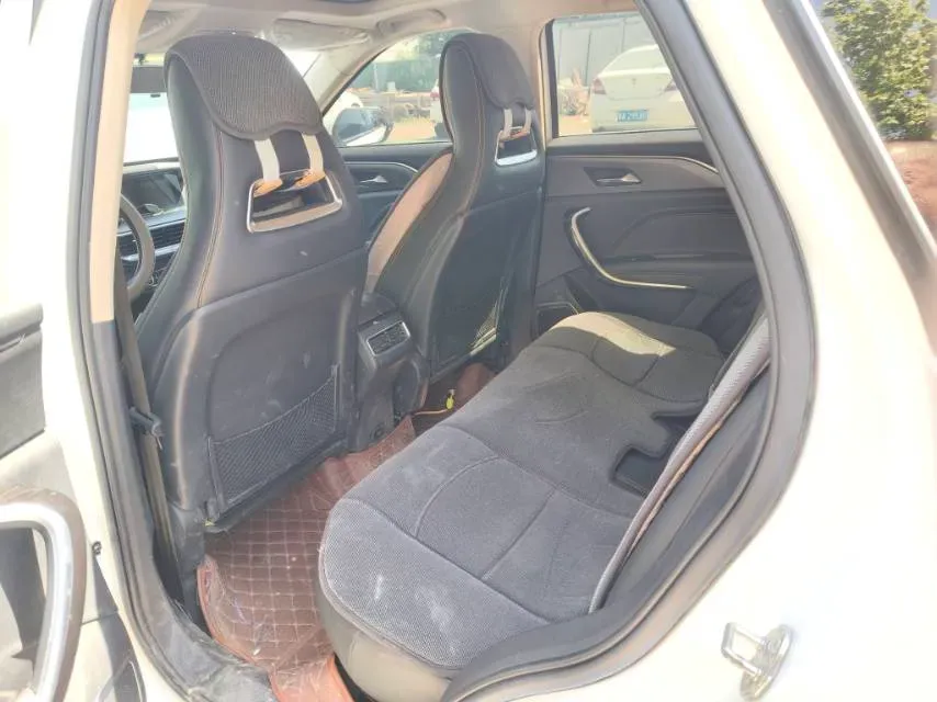 2020 Bestune T77 1.5T 169HP L4 7DCT,autocango,china used car exporter,china ev exporter,chinese used car exporter,chinese used ev exporter