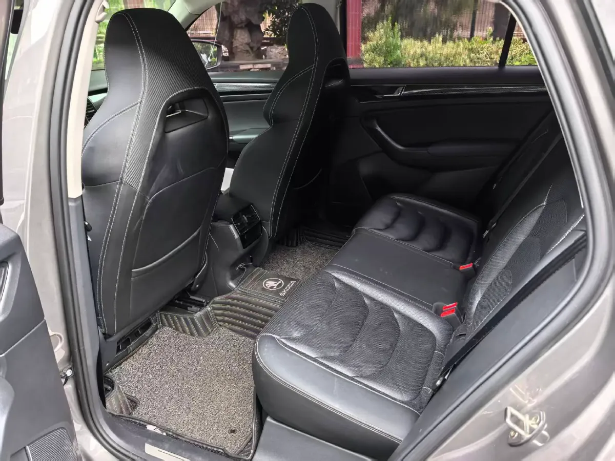 2019 Skoda Kodiak GT 2.0T 220HP L4 7DCT,autocango,china used car exporter,china ev exporter,chinese used car exporter,chinese used ev exporter