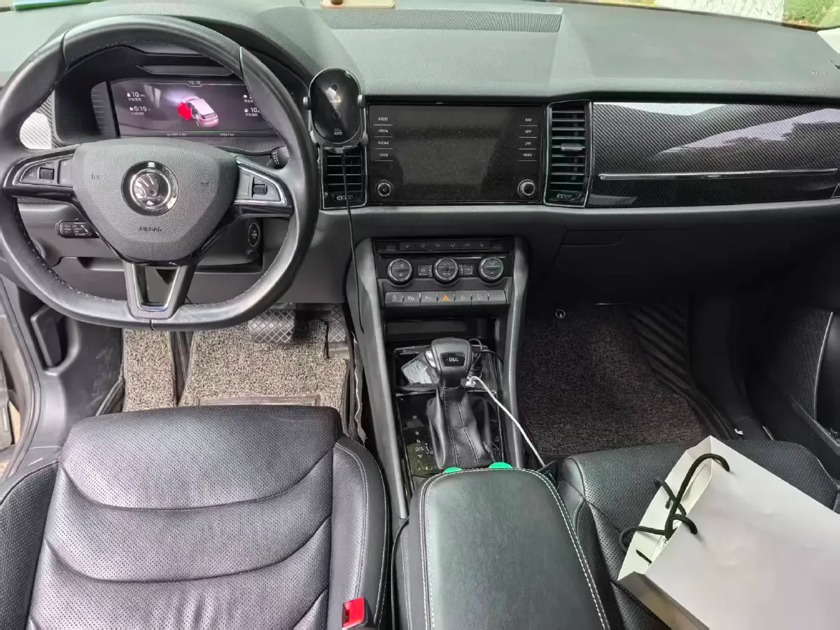 2019 Skoda Kodiak GT 2.0T 220HP L4 7DCT,autocango,china used car exporter,china ev exporter,chinese used car exporter,chinese used ev exporter