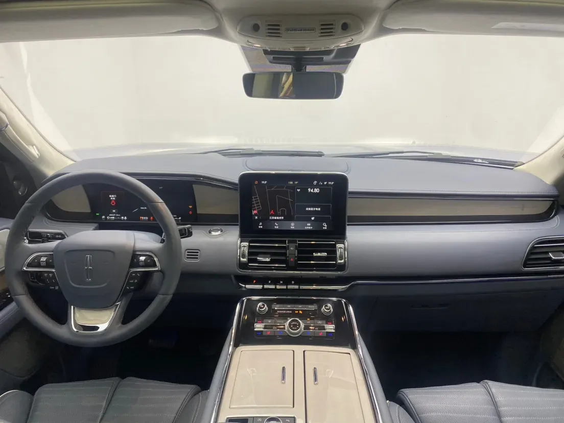 2020 Lincoln Navigator 3.5T 388HP V6 10AT,autocango,china used car exporter,china ev exporter,chinese used car exporter,chinese used ev exporter
