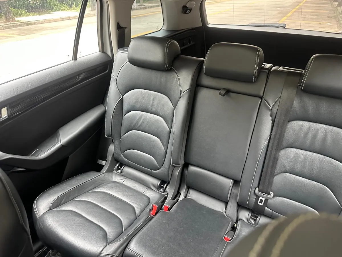 2018 Skoda Kodiak 1.8T 180HP L4 7DCT,autocango,china used car exporter,china ev exporter,chinese used car exporter,chinese used ev exporter