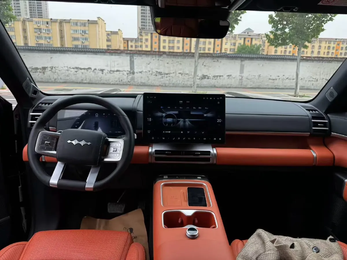 2025 FangChengBao Tai 7 1.5T 156HP L4 E-CVT PHEV,autocango,china used car exporter,china ev exporter,chinese used car exporter,chinese used ev exporter