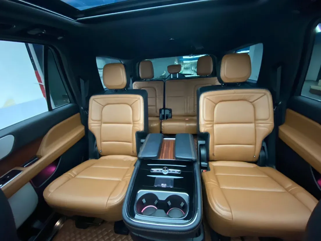 2020 Lincoln Navigator 3.5T 388HP V6 10AT,autocango,china used car exporter,china ev exporter,chinese used car exporter,chinese used ev exporter