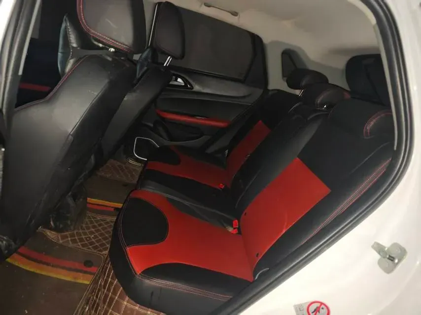 2017 Brilliance Auto V3 1.5L 112HP L4 5AT,autocango,china used car exporter,china ev exporter,chinese used car exporter,chinese used ev exporter