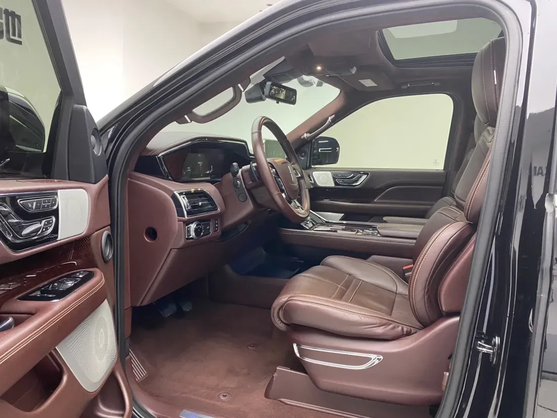 2020 Lincoln Navigator 3.5T 388HP V6 10AT,autocango,china used car exporter,china ev exporter,chinese used car exporter,chinese used ev exporter