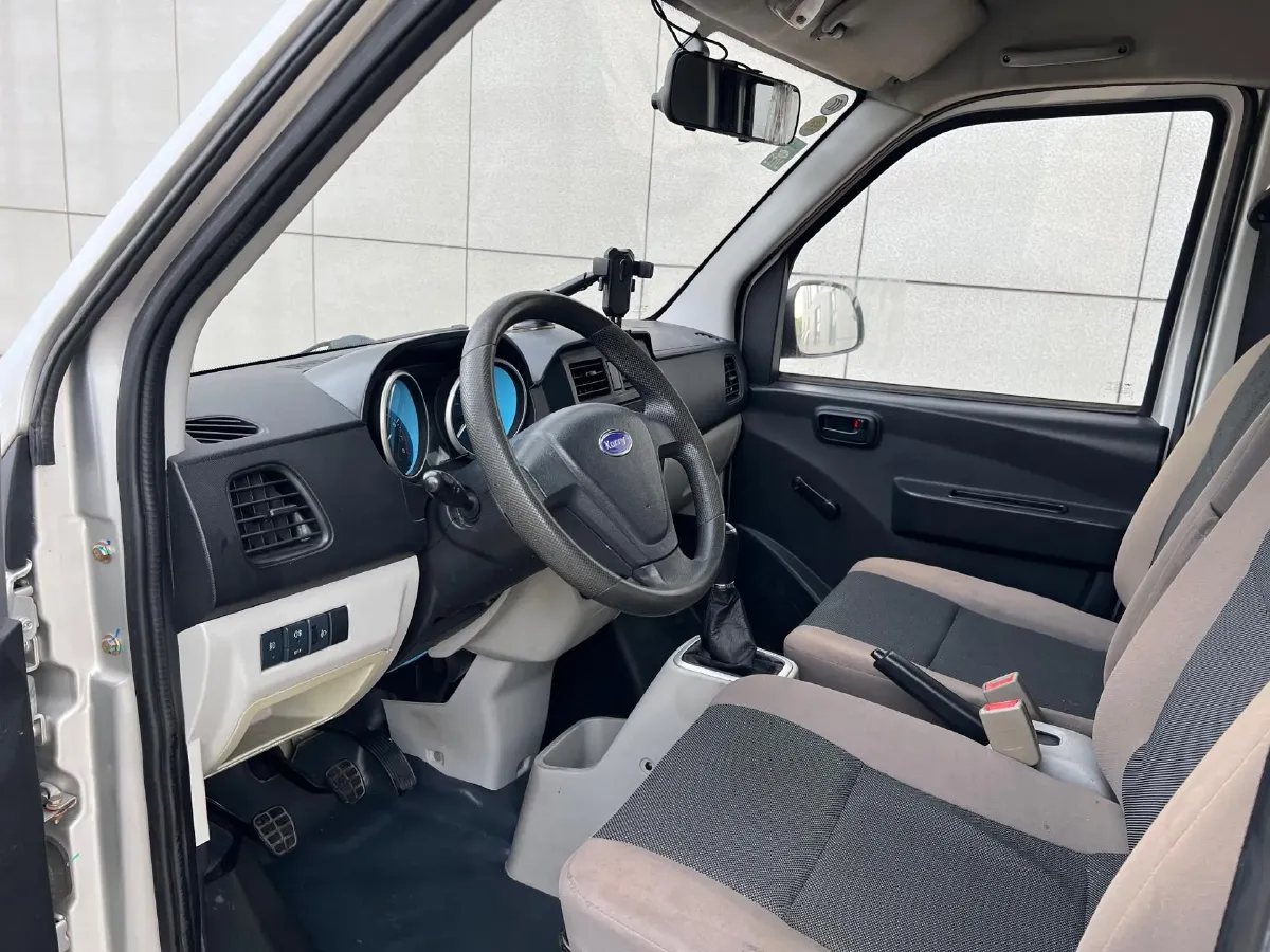 2019 Karry YouJin 1.5L 116HP L4 5MT,autocango,china used car exporter,china ev exporter,chinese used car exporter,chinese used ev exporter
