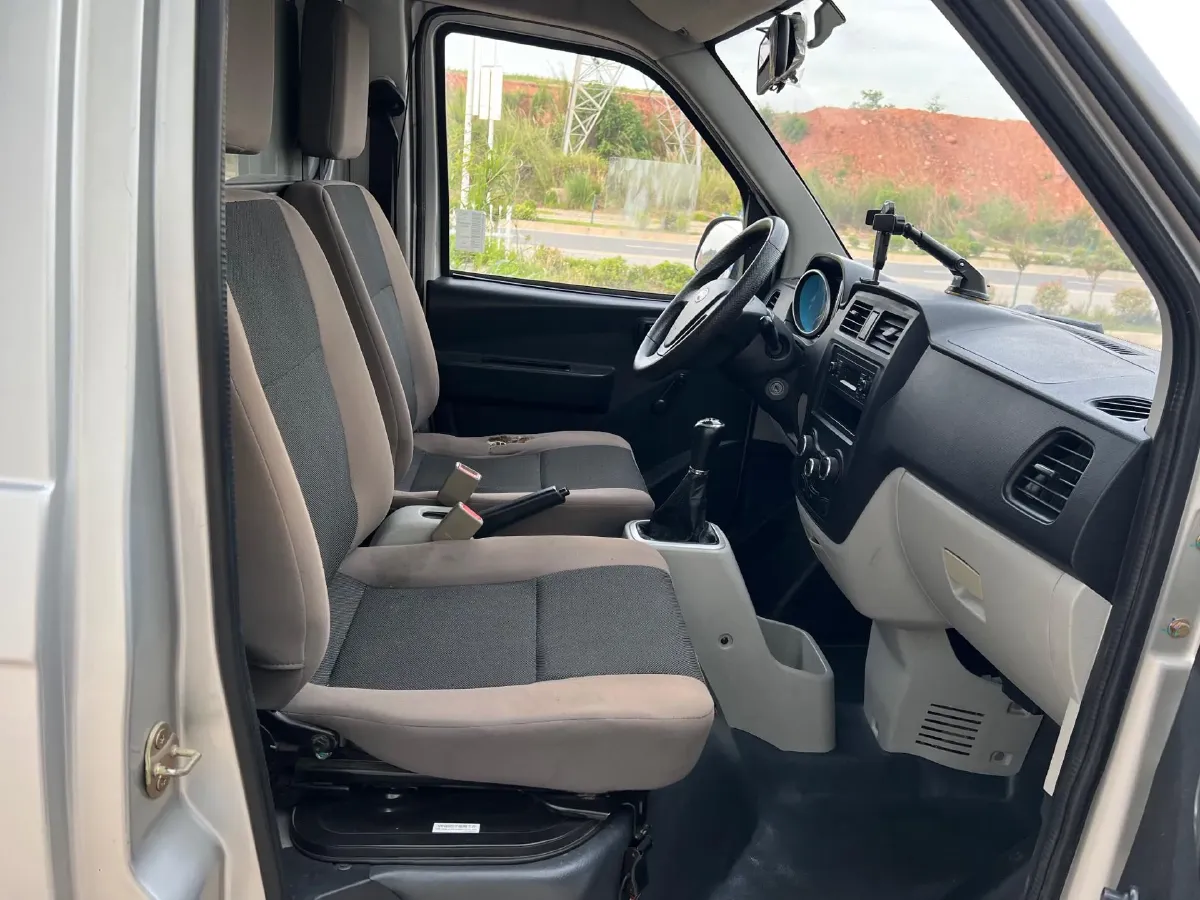 2019 Karry YouJin 1.5L 116HP L4 5MT,autocango,china used car exporter,china ev exporter,chinese used car exporter,chinese used ev exporter