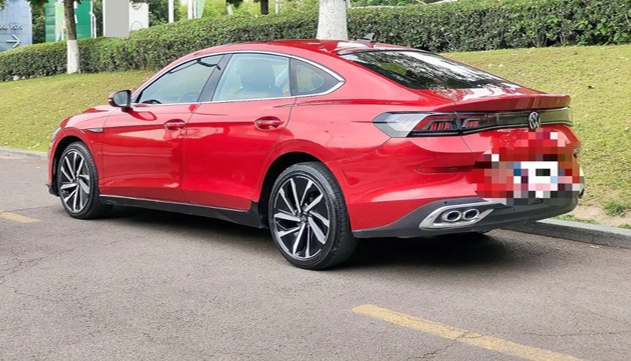 2022 Skoda Superb 2.0T 186HP L4 7DCT,autocango,china used car exporter,china ev exporter,chinese used car exporter,chinese used ev exporter