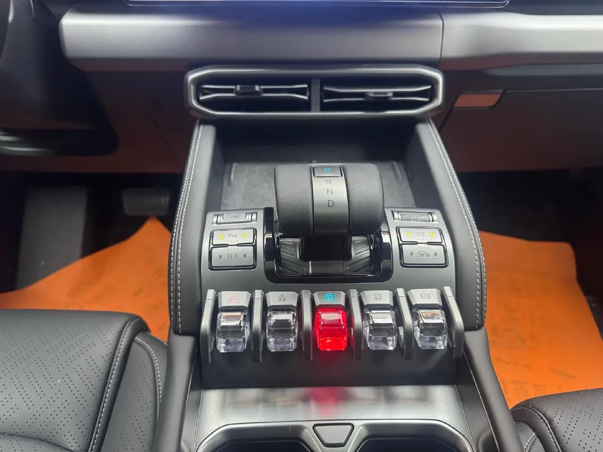 2025 FangChengBao Tai 3 BEV,autocango,china used car exporter,china ev exporter,chinese used car exporter,chinese used ev exporter