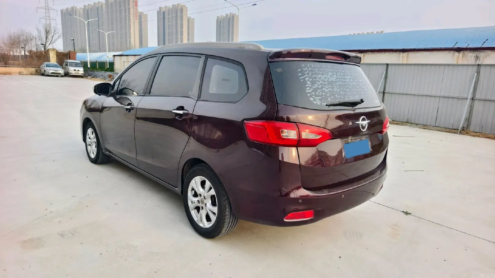 2017 HaiMa Family MPV 1.5T 156HP L4 6AT,autocango,china used car exporter,china ev exporter,chinese used car exporter,chinese used ev exporter