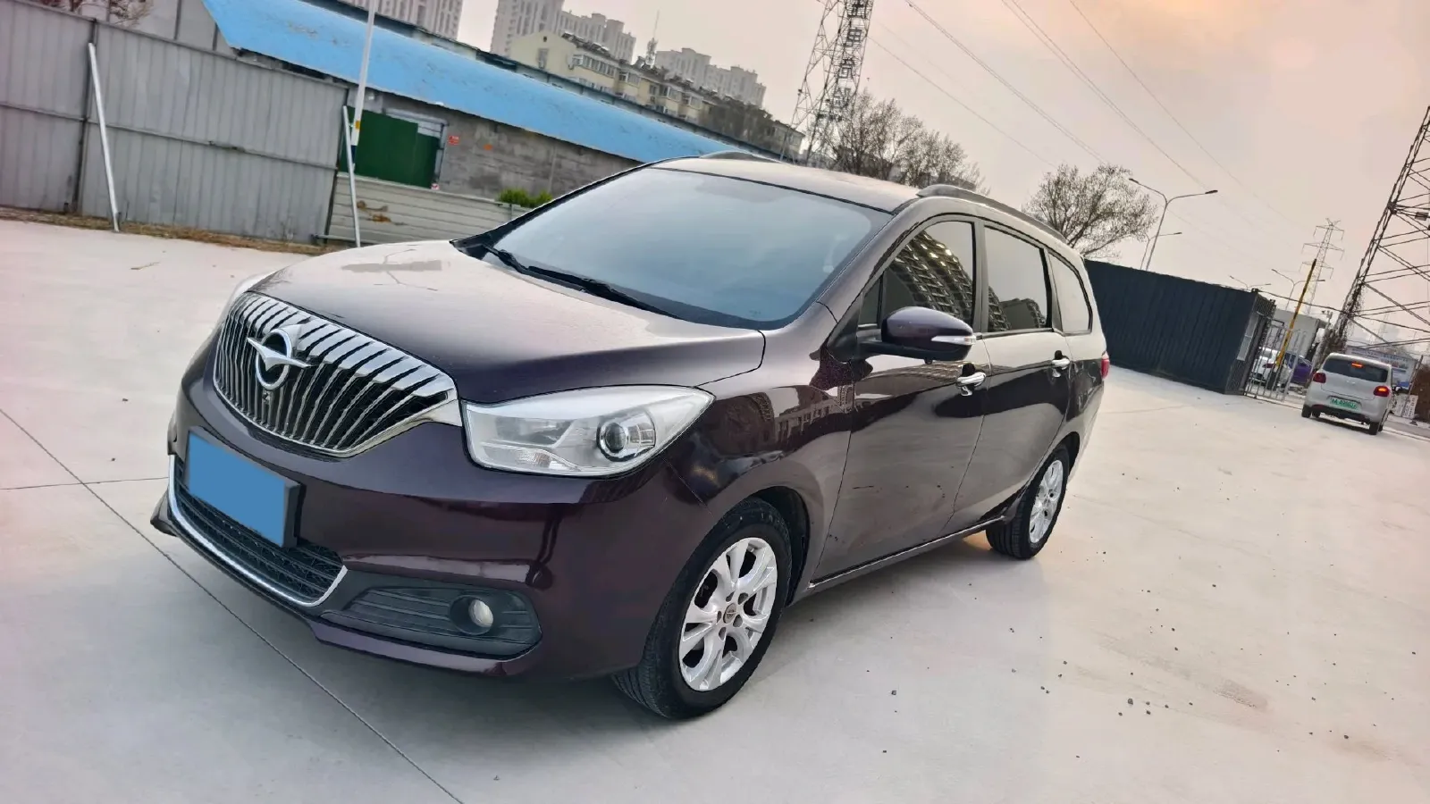 2017 HaiMa Family MPV 1.5T 156HP L4 6AT,autocango,china used car exporter,china ev exporter,chinese used car exporter,chinese used ev exporter